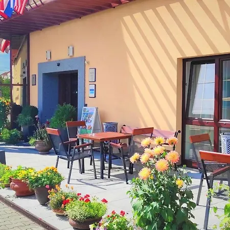 Hotel Primavera & Congress Centre