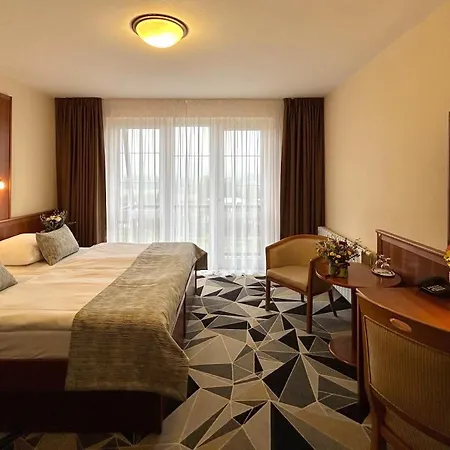 Primavera & Congress Centre 4* Plzeň