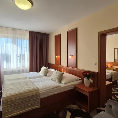 Primavera & Congress Centre 4* Plzen