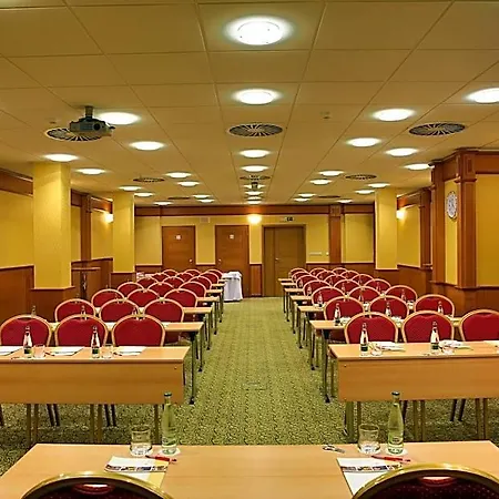 Hotel Primavera & Congress Centre