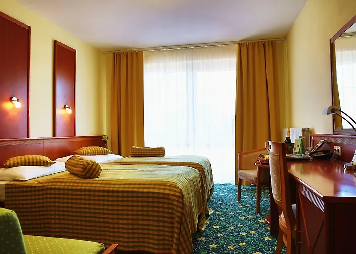 Hotel Primavera & Congress Centre