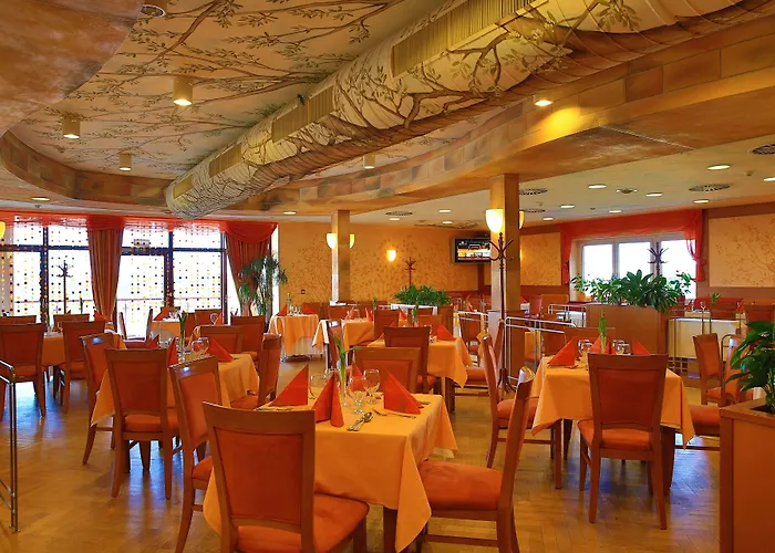 Primavera & Congress Centre 4* Plzeň