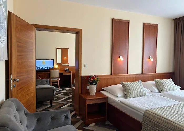 Primavera & Congress Centre Hotel 4*