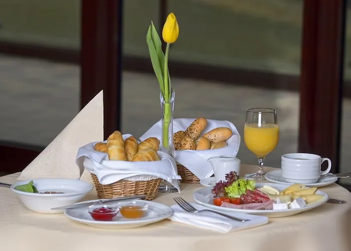 Hotel Primavera & Congress Centre