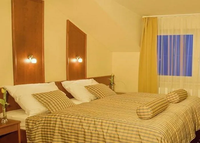 Hotel Primavera & Congress Centre 4*
