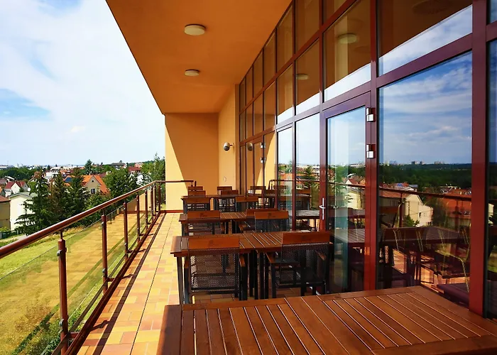 Hotel Primavera & Congress Centre 4*